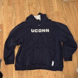 Vintage UConn Nike sweatshirt